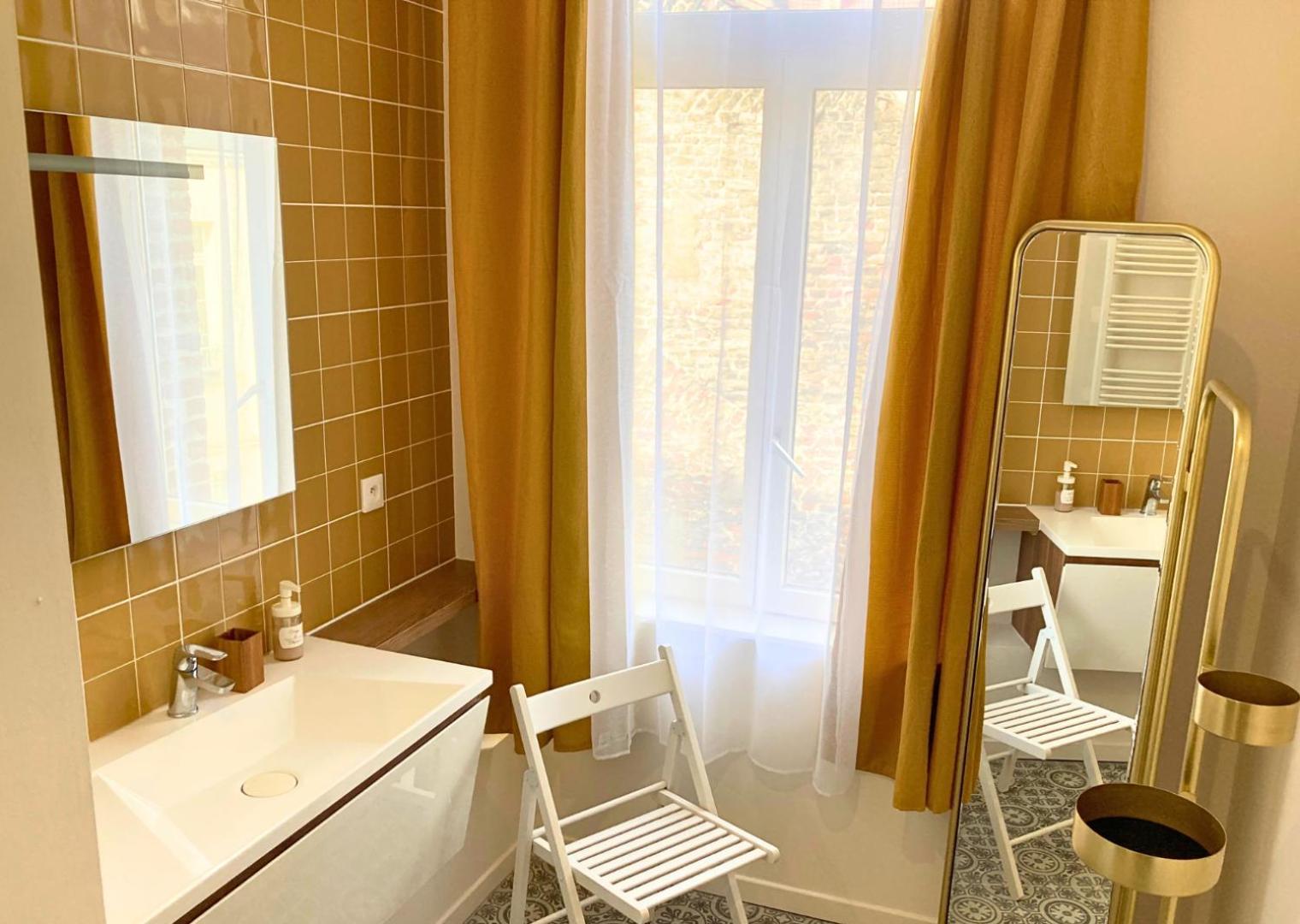 Le Bohemian Chic - 4 Chambres En Hypercentre De Saint-Omer, Ideal Pour Les Groupes Eksteriør billede